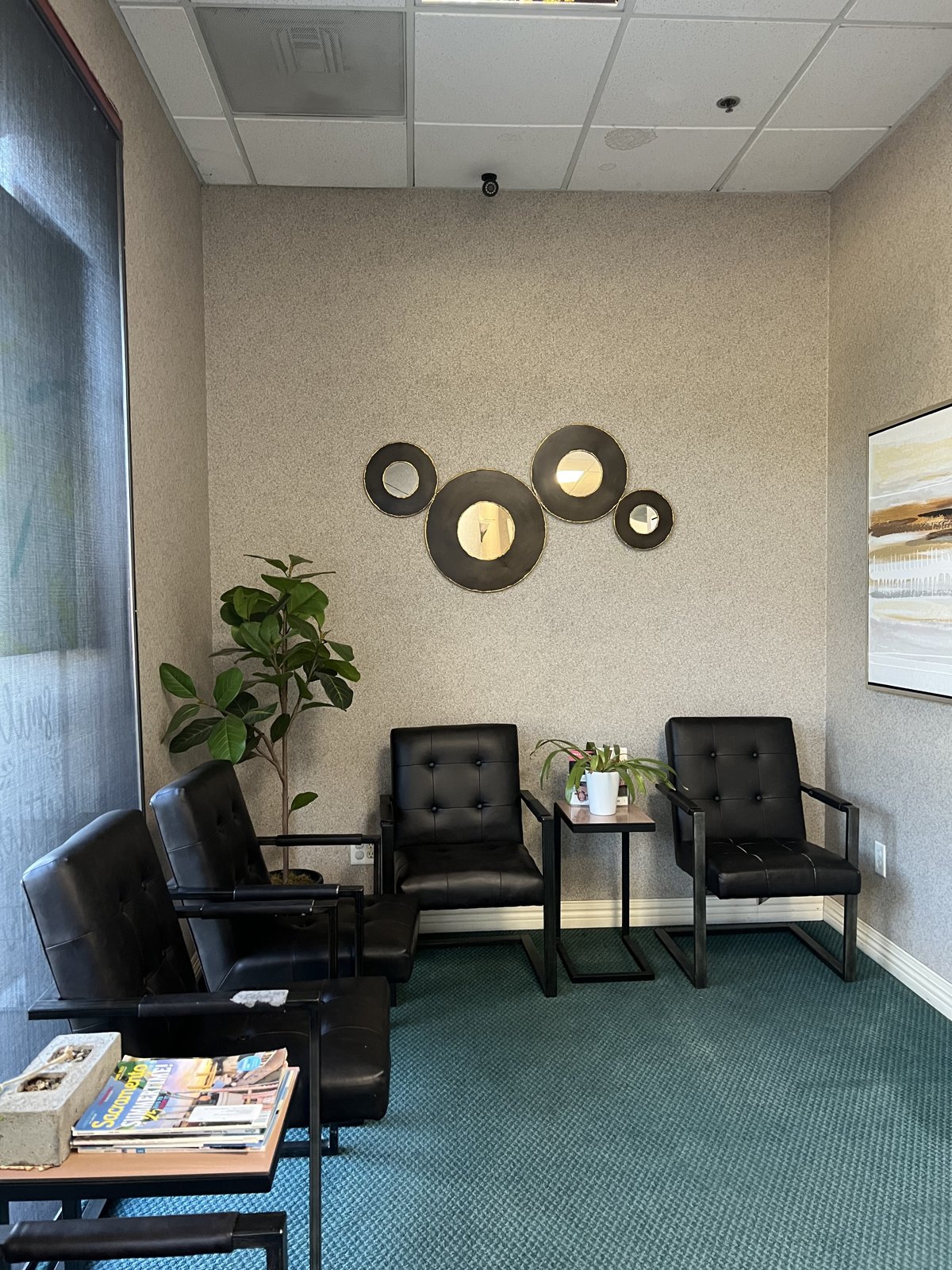 Smile Center waiting room in Antelope, CA